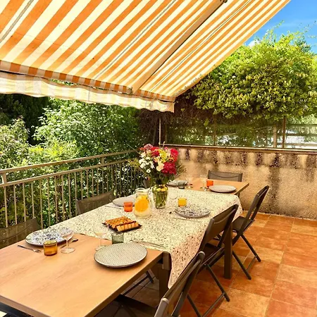 Сasa de vacaciones Maison De Charme Avec Piscine - Le Cocon De La Bastide-de-Sérou