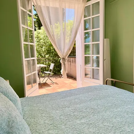 Сasa de vacaciones Maison De Charme Avec Piscine - Le Cocon De